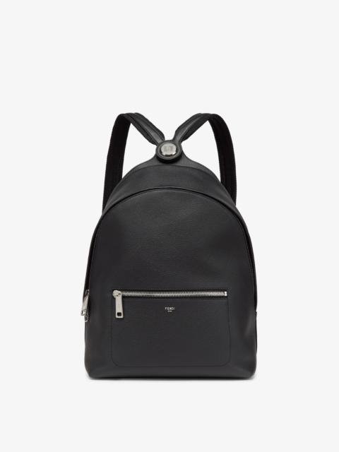 Fendi Roma Leather Fendi Chiodo Medium