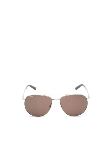 pilot-frame sunglasses