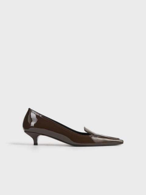 Patent loafer pumps brown