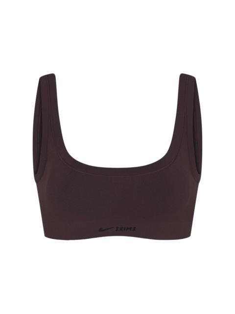 Nike x SKIMS Women's Vintage Seamless Scoop Neck Bra Phoenix