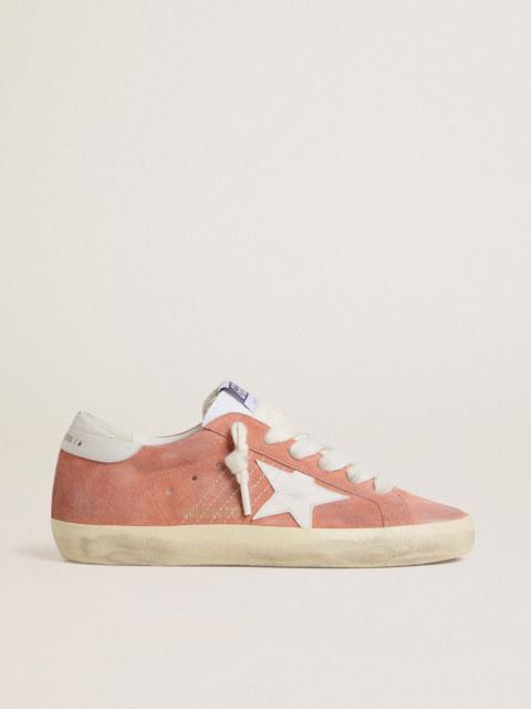 Women’s Super-Star in coral suede with white leather star and heel tab