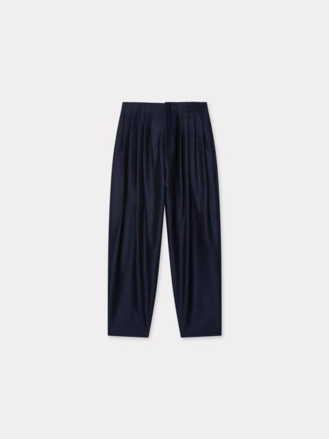 Pleated pants in virgin wool silk