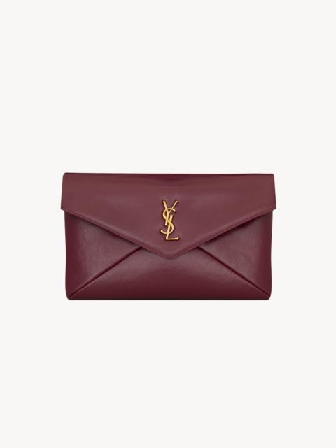CASSANDRE LARGE ENVELOPE POUCH IN SHINY LEATHER