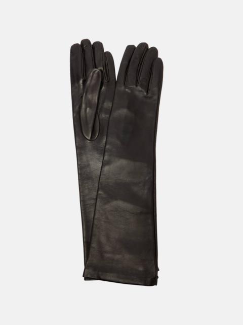Leather gloves