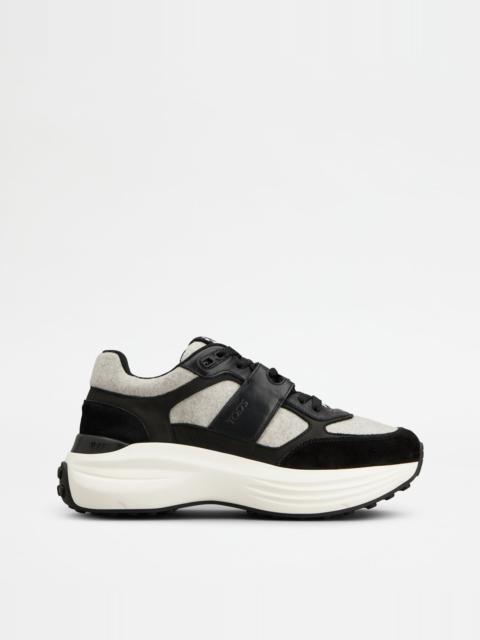 SNEAKERS IN FABRIC AND SUEDE - BLACK, GREY