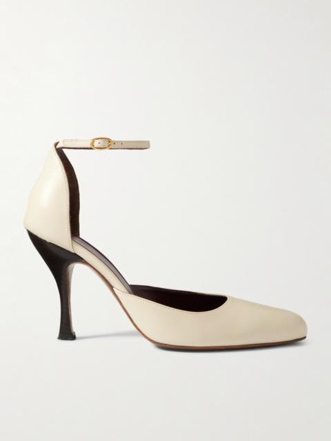 Nekkar Leather Pumps
