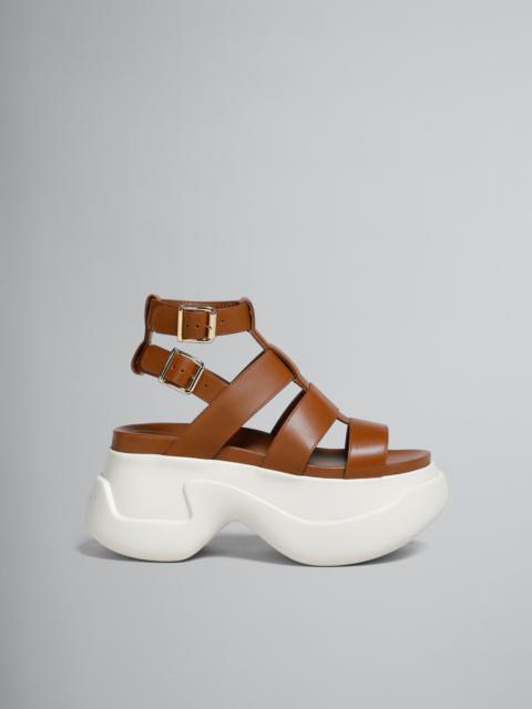 BROWN LEATHER GLADIATOR SANDAL WITH PLATFORM SOLE