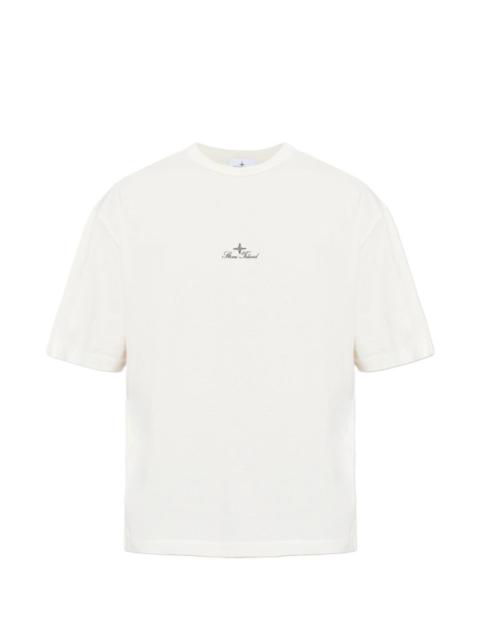 logo-embroidered T-shirt