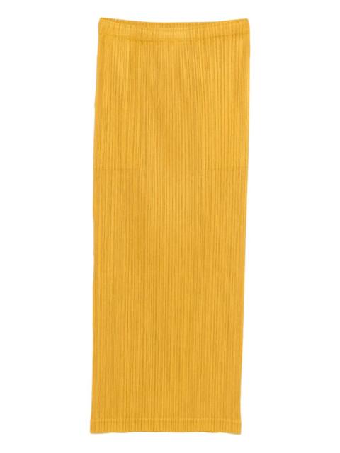 pleated maxi skirt