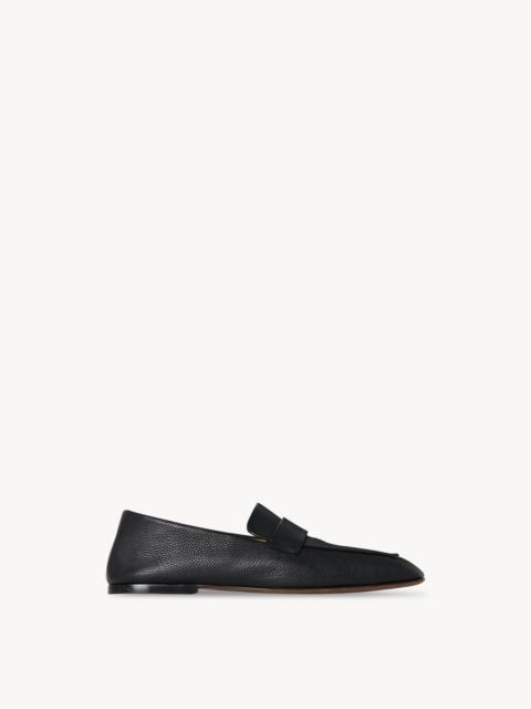 Square Loafer in Leather