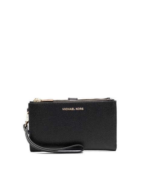 Adele smartphone wallet