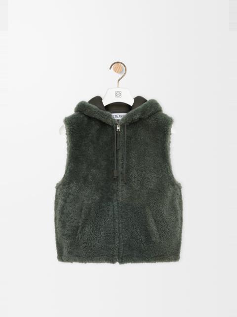 Vest in shearling