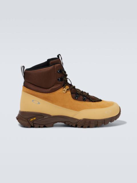 Vertex suede hiking boots