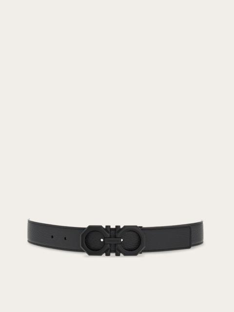 Reversible and adjustable Gancini belt