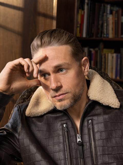 CHANCE-NV Croc-Embossed Leather Jacket with Shearling Collar