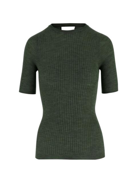 short-sleeved ribbed T-shirt