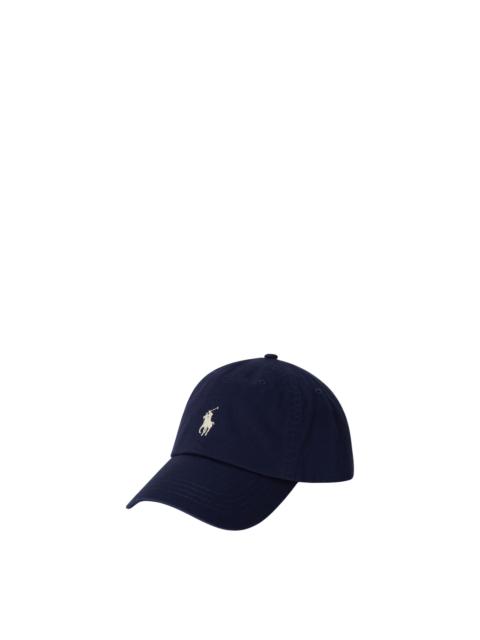 The Iconic Chino Hat