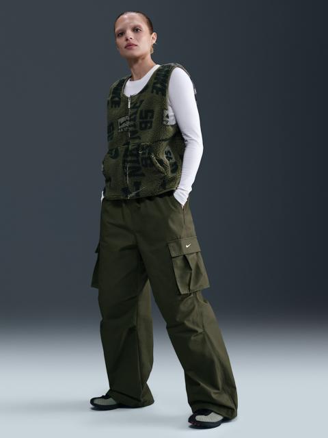 Nike Sportswear Women's Mid-Rise Oversized Woven Cargo Pants