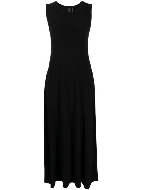sleeveless velvet long dress