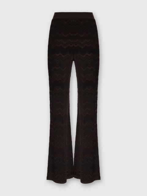 Straight Long Pants in Chevron Pattern