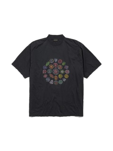 Men's Spiral Crest T-shirt Medium Fit in Black Faded