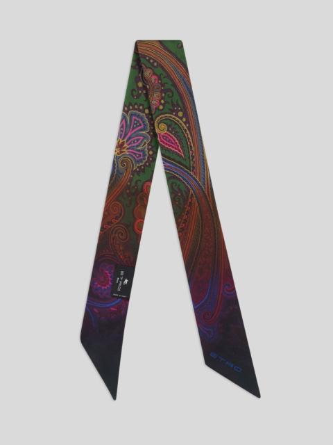 SILK TWILL PAISLEYINA WITH DEGRADÉ MOTIF