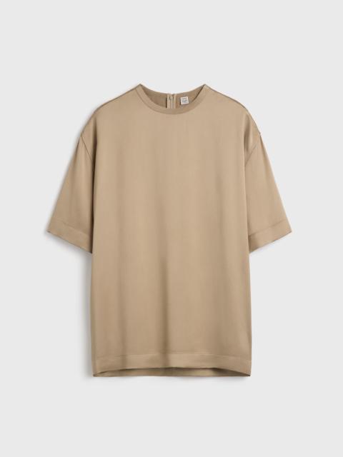 Satin tee latte