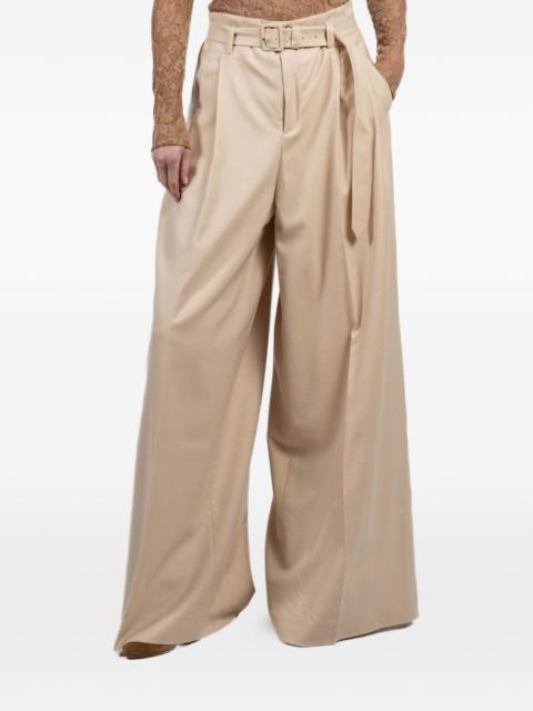 belted trousers