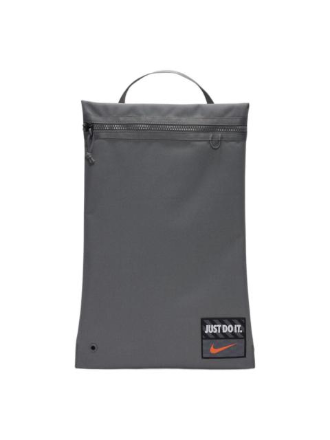 Nike Utility DQ5219-084