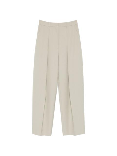 pleated trousers