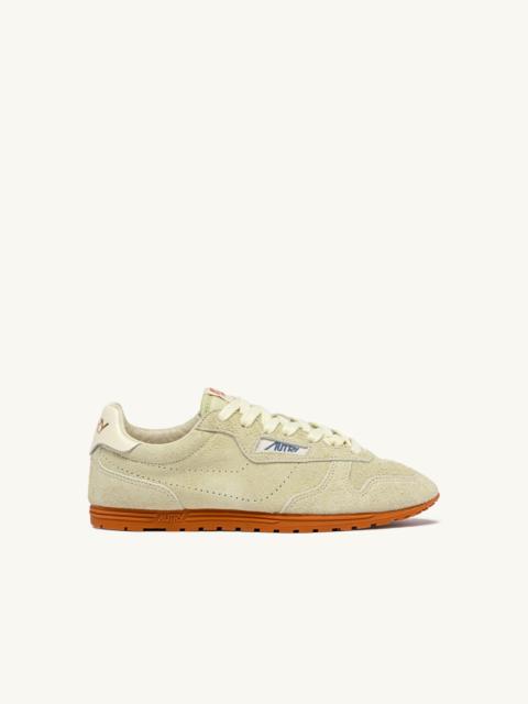 SNEAKERS WINDSPIN IN BUTTER WHITE SUEDE