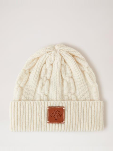 Cable Knit Beanie
Ecru Lambswool