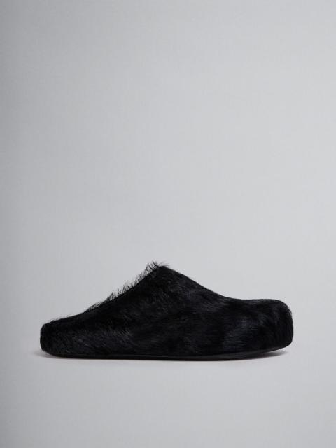 BLACK LONG HAIRCALFSKIN FUSSBETT SABOT