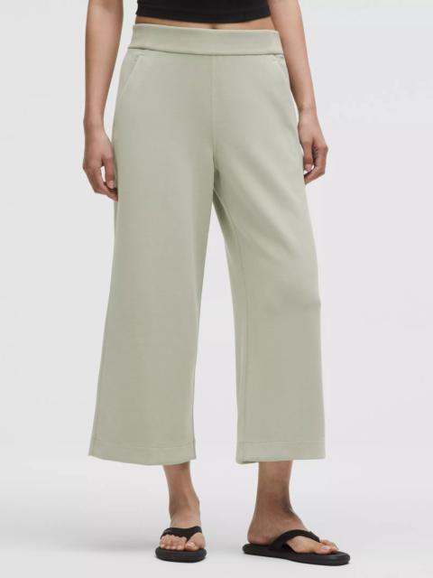 Softstreme High-Rise Wide-Leg Cropped Pant