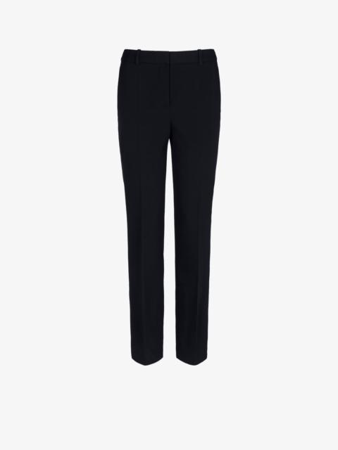 Cigarette trousers in grain de poudre