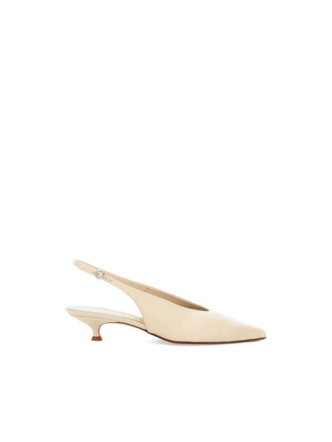 Camilla pointed pumps