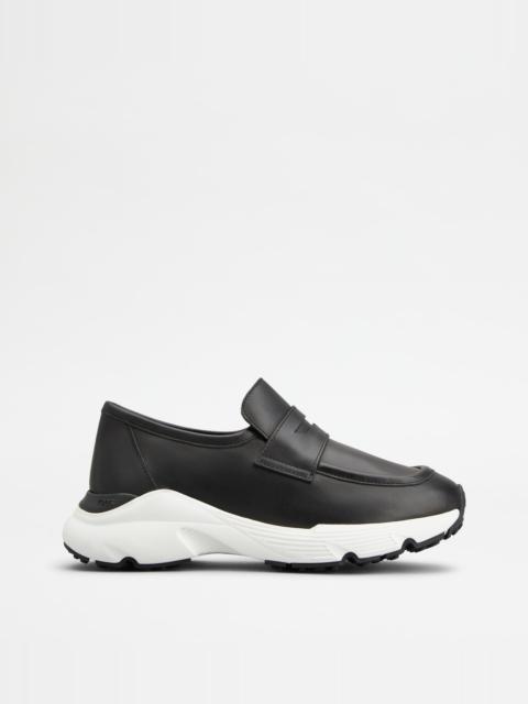 SPORTY LOAFERS IN LEATHER - BLACK