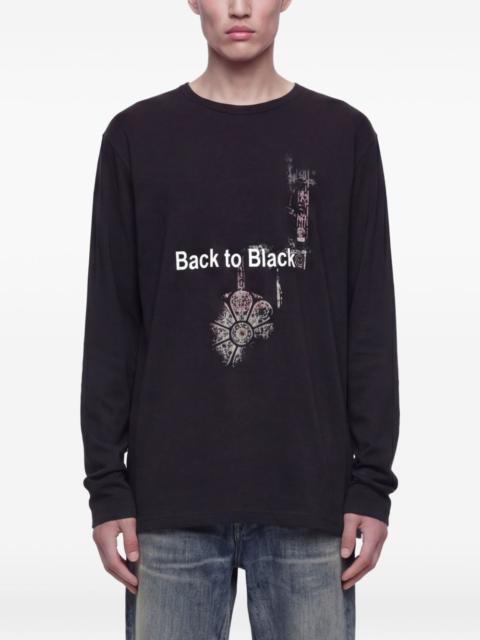 graphic long-sleeve T-shirt