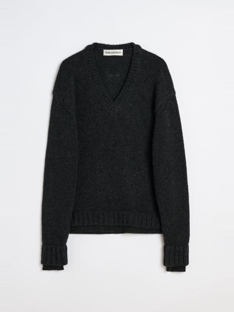 False V-Neck Charcoal Low Twist Merino