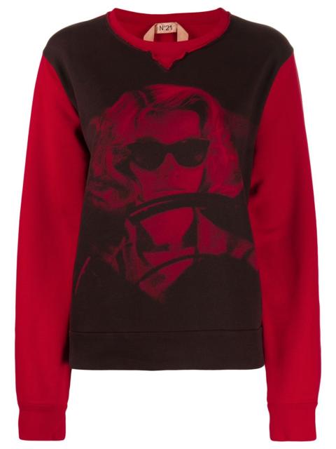 woman print sweatshirt