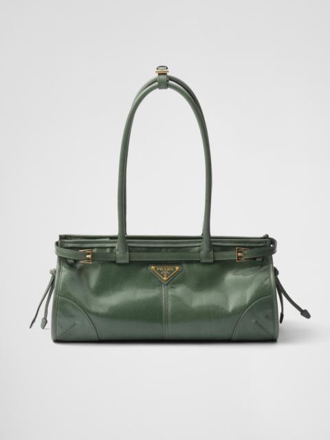 Medium leather handbag