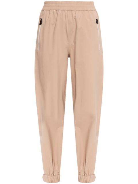 straight-leg trousers