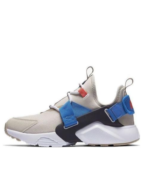 (WMNS) Nike Air Huarache City Low 'Desert Sand' AH6804-006