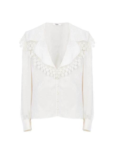 MAXI-COLLAR BLOUSE IN SILK JACQUARD & LACE