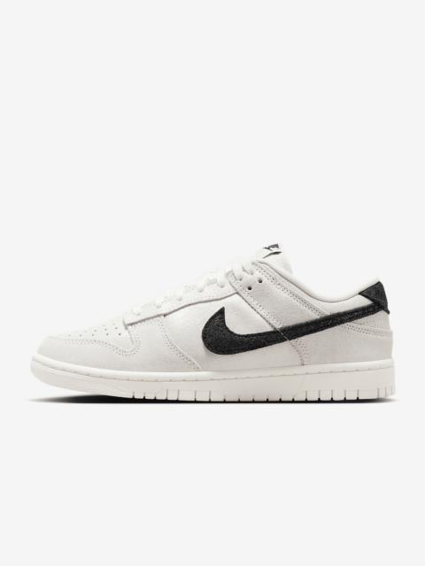 Nike Dunk Low SE Women's Shoes