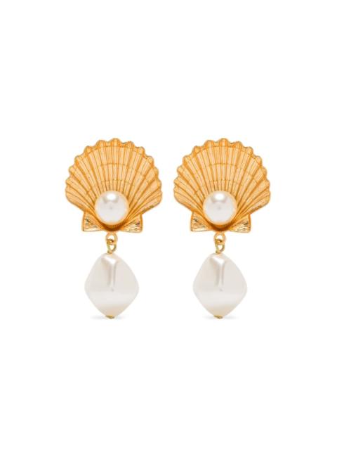 shell-pearl earrings