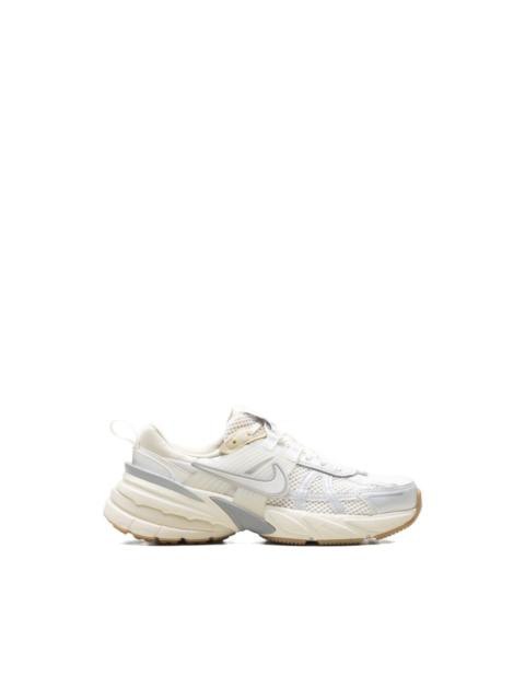 V2K panelled sneakers