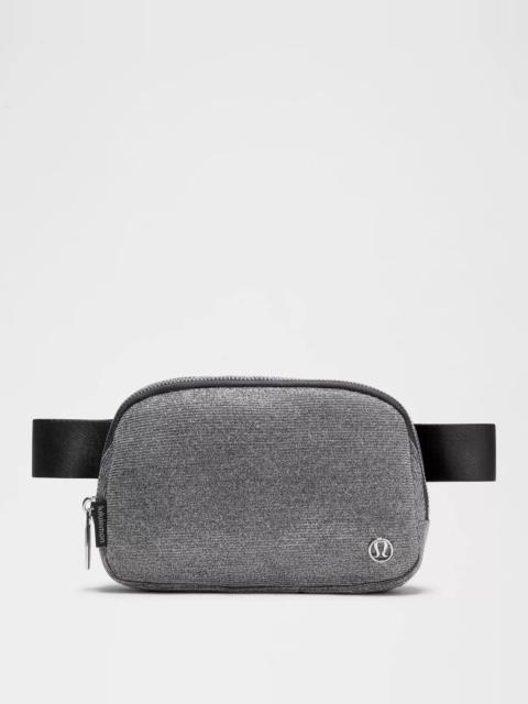 Everywhere Belt Bag 1L *Glitter