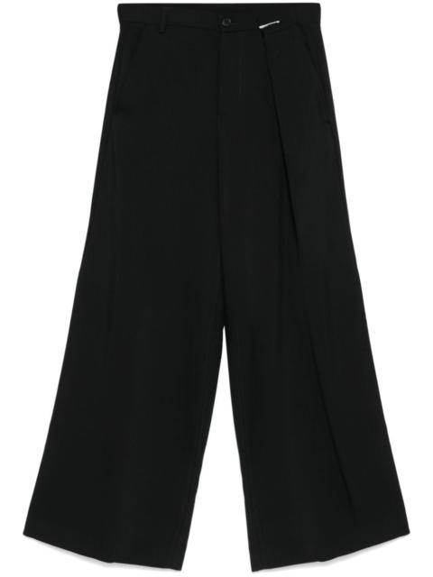 pleat-detail trousers