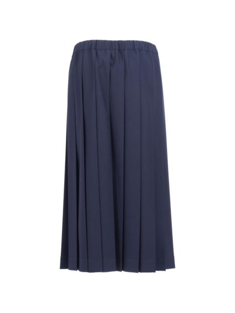 pleated elasticated skirt
